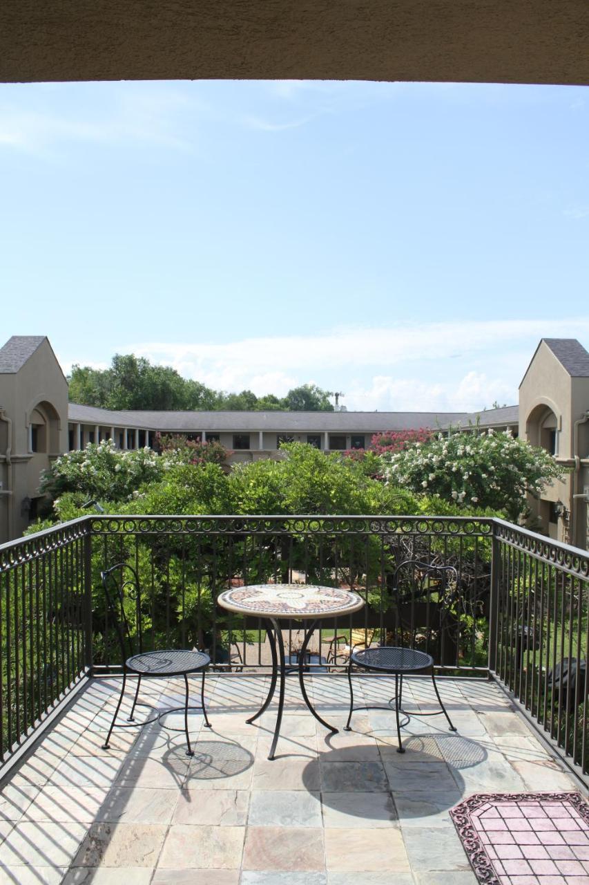 Hotel Vineyard Court Designer 3*